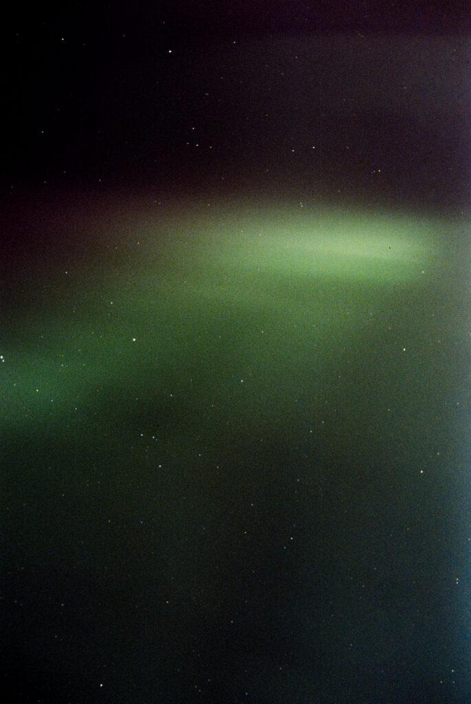 R1-05102-0000